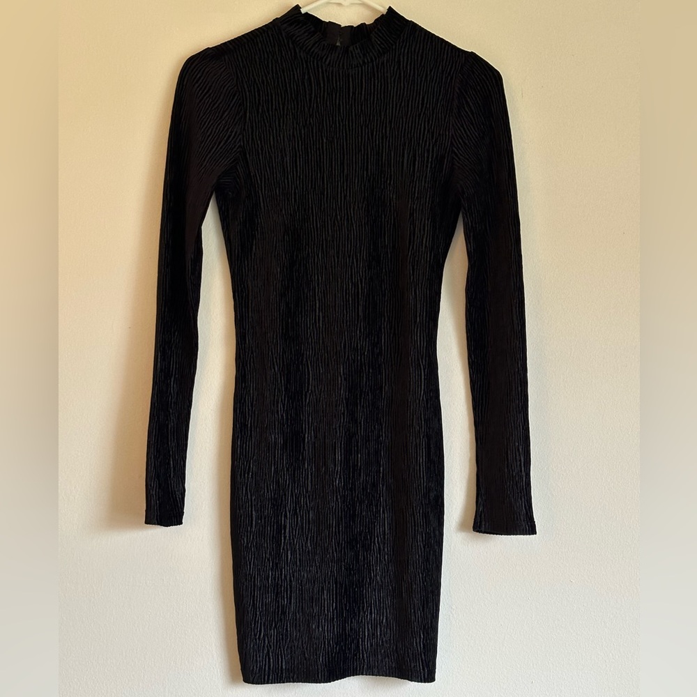 H&M BLACK DRESS